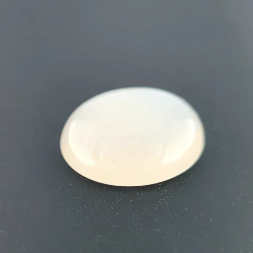 Moonstone (चंद्रमणि)